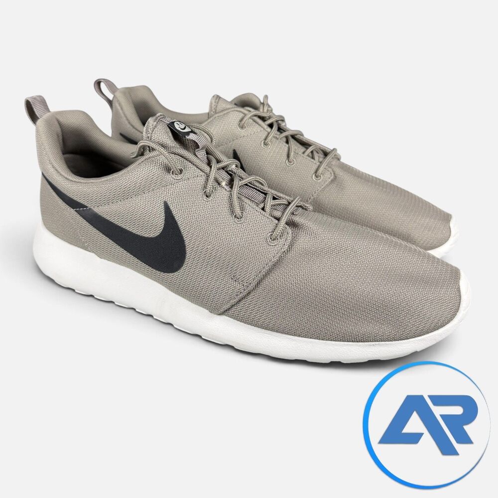 Nike Roshe One Light Taupe Gray Lace Up Men's Size 13 511881-205